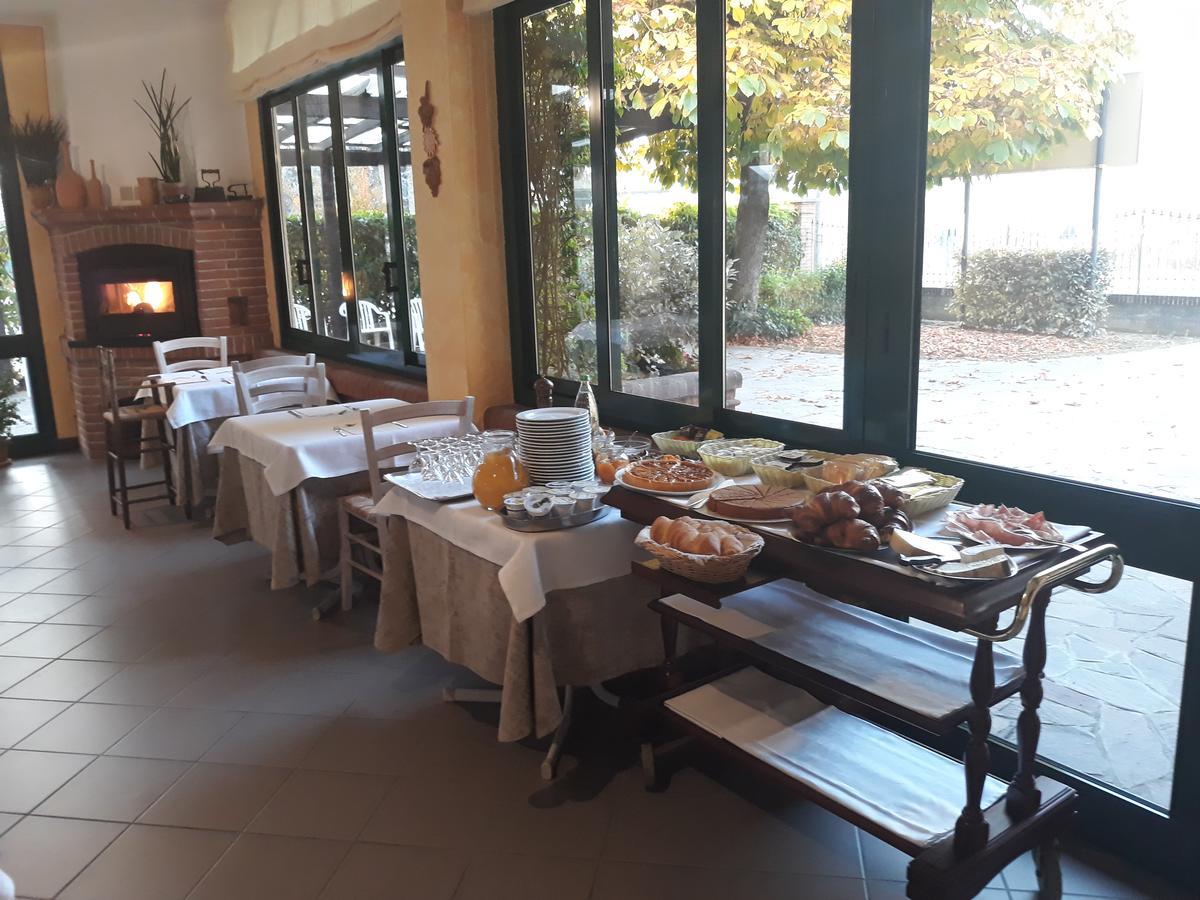 La Cascina Di Villa Due Narzole Zewnętrze zdjęcie